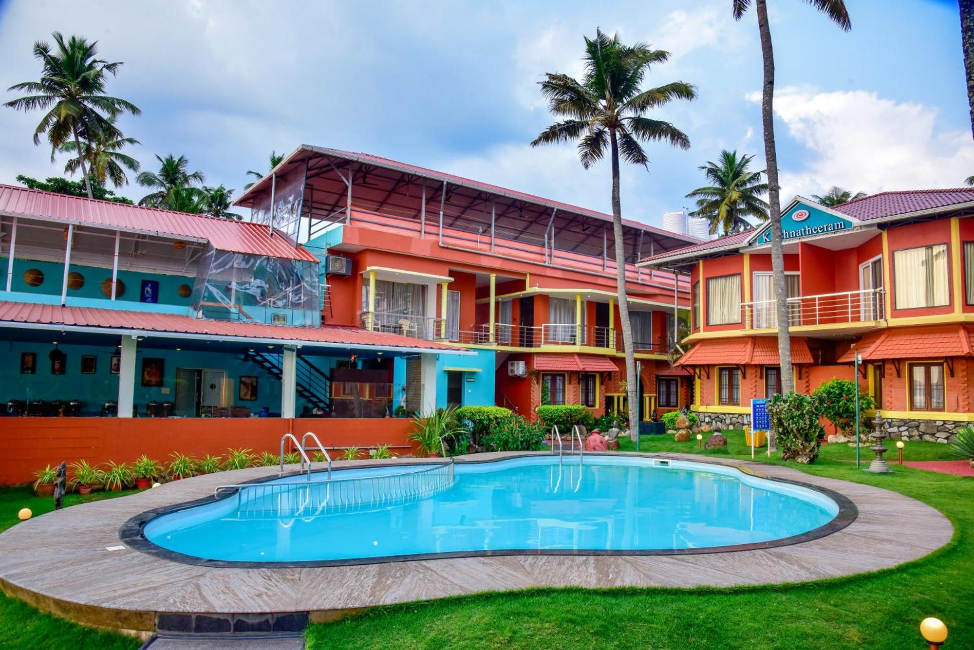 Krishnatheeram Ayur Holy Beach Resorts Варкала Экстерьер фото