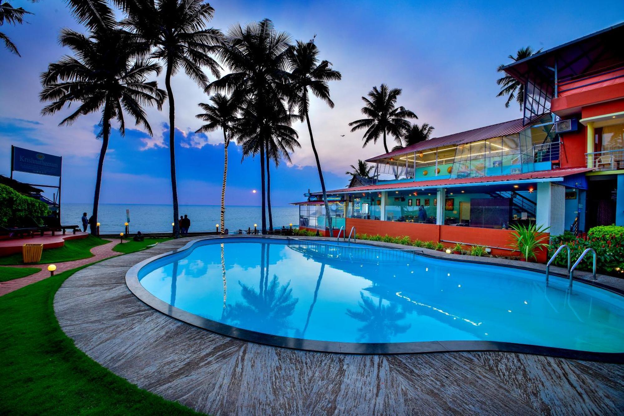 Krishnatheeram Ayur Holy Beach Resorts Варкала Экстерьер фото